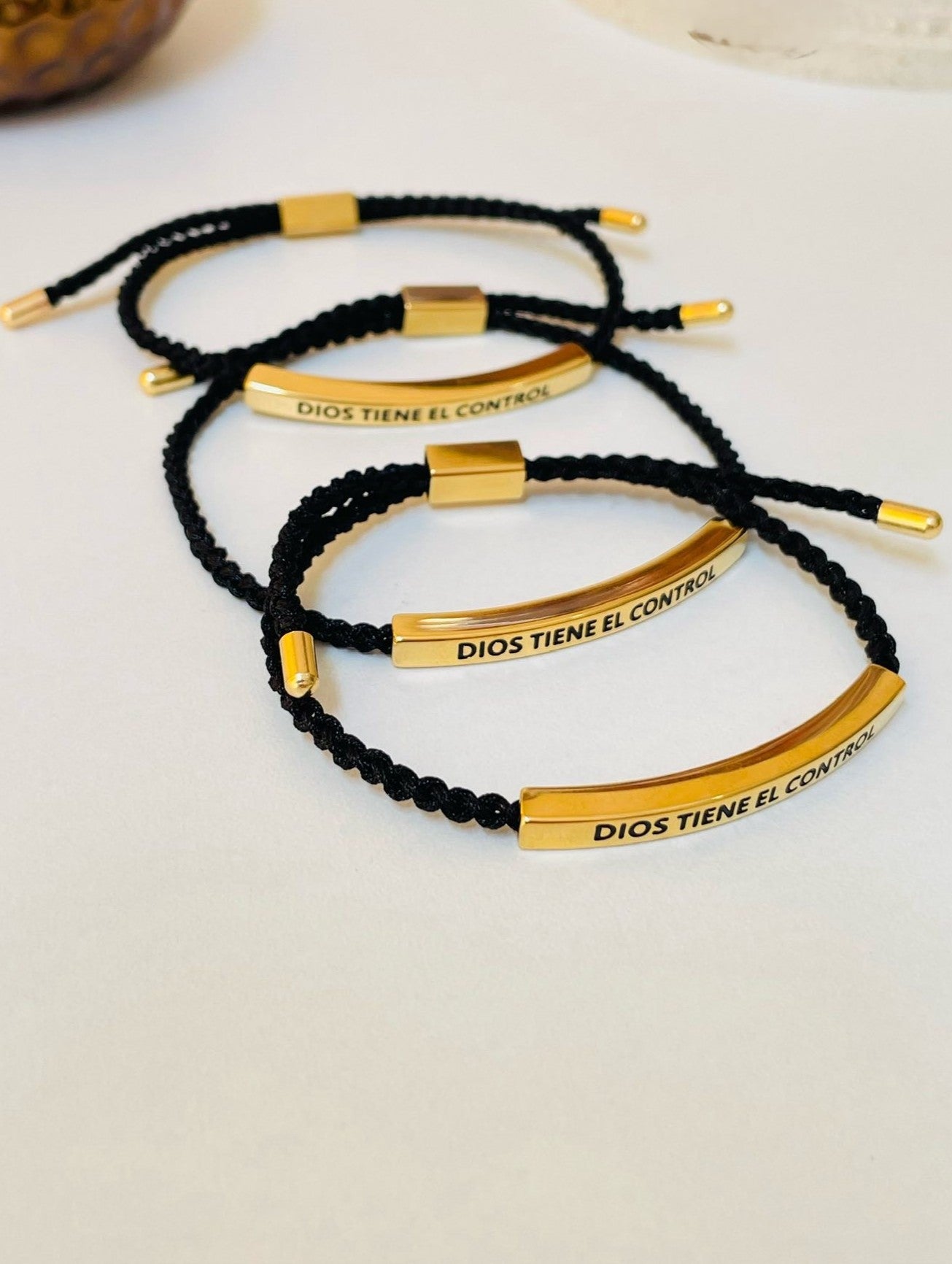 Pulsera de Protección “Dios Tiene el Control”